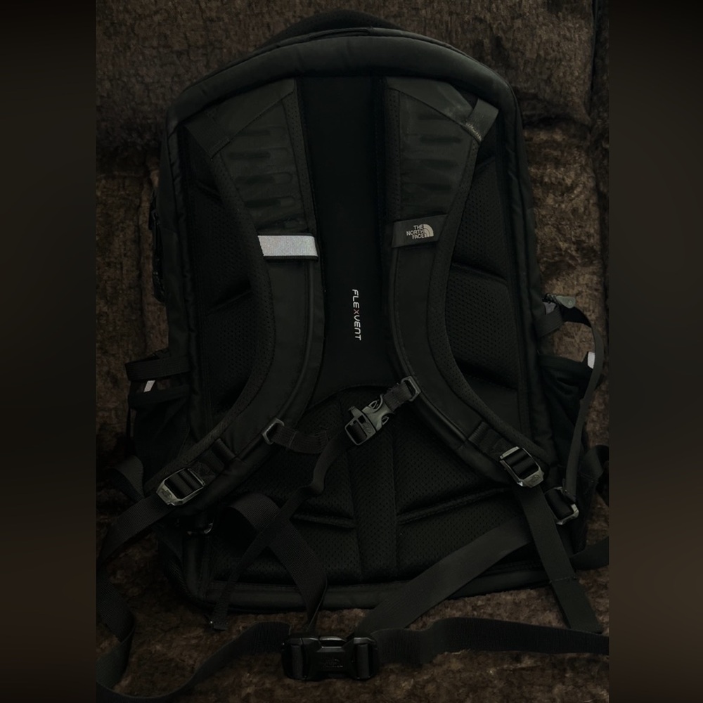 The North Face Borealis Backpack - Picture 9 of 9